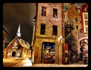 Notre-Dame-des-Victoires Church with side view of mural